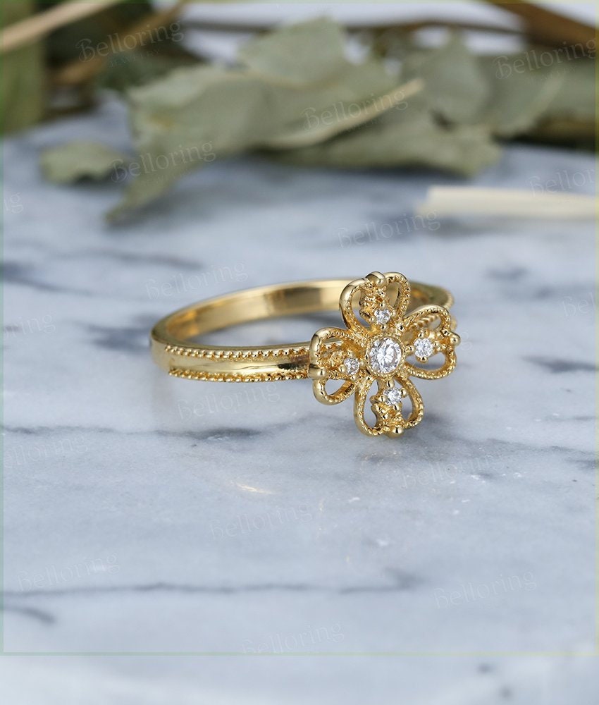 Alternative engagement ring vintage round cut  yellow gold Antique Halo diamond wedding  Unique bridal Birthstone Jewelry Anniversary