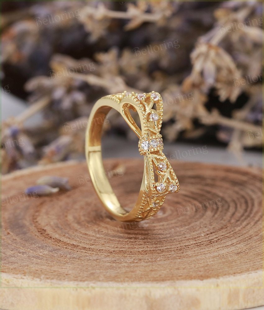 Diamond engagement ring  unique 14K yellow Gold vintage round cut Art Deco  wedding ring  Promise Anniversary wedding ring